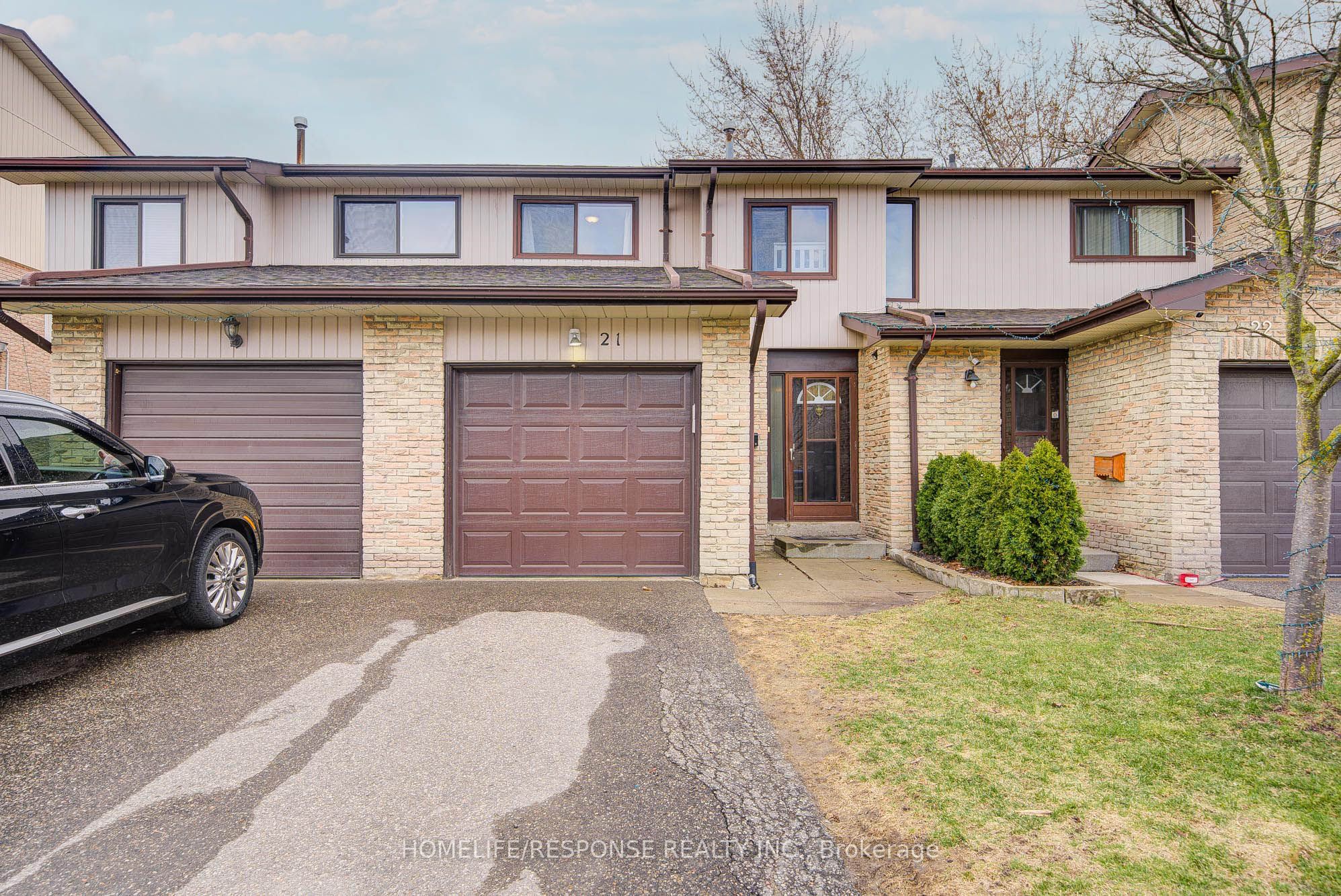 21 Dawson Crescent, Brampton, ON, L6V 3M5