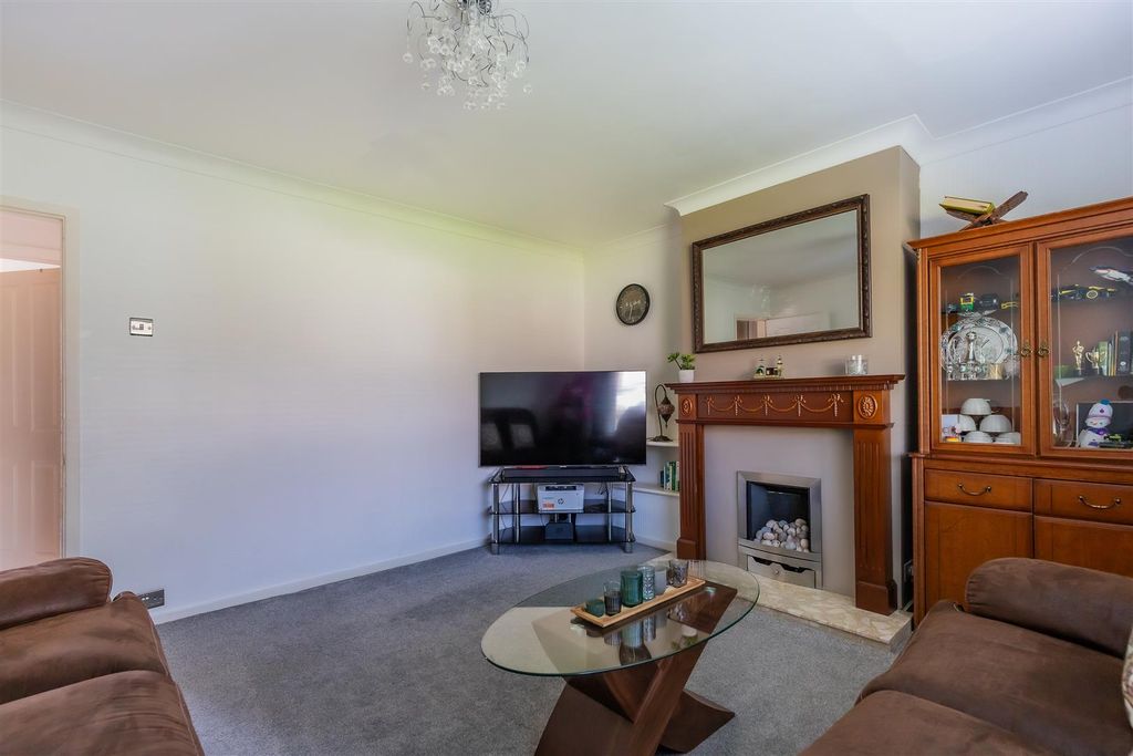 Additional image 17 of 3 bed maisonette for saleGwynant Crescent, Lakeside, Cardiff CF23