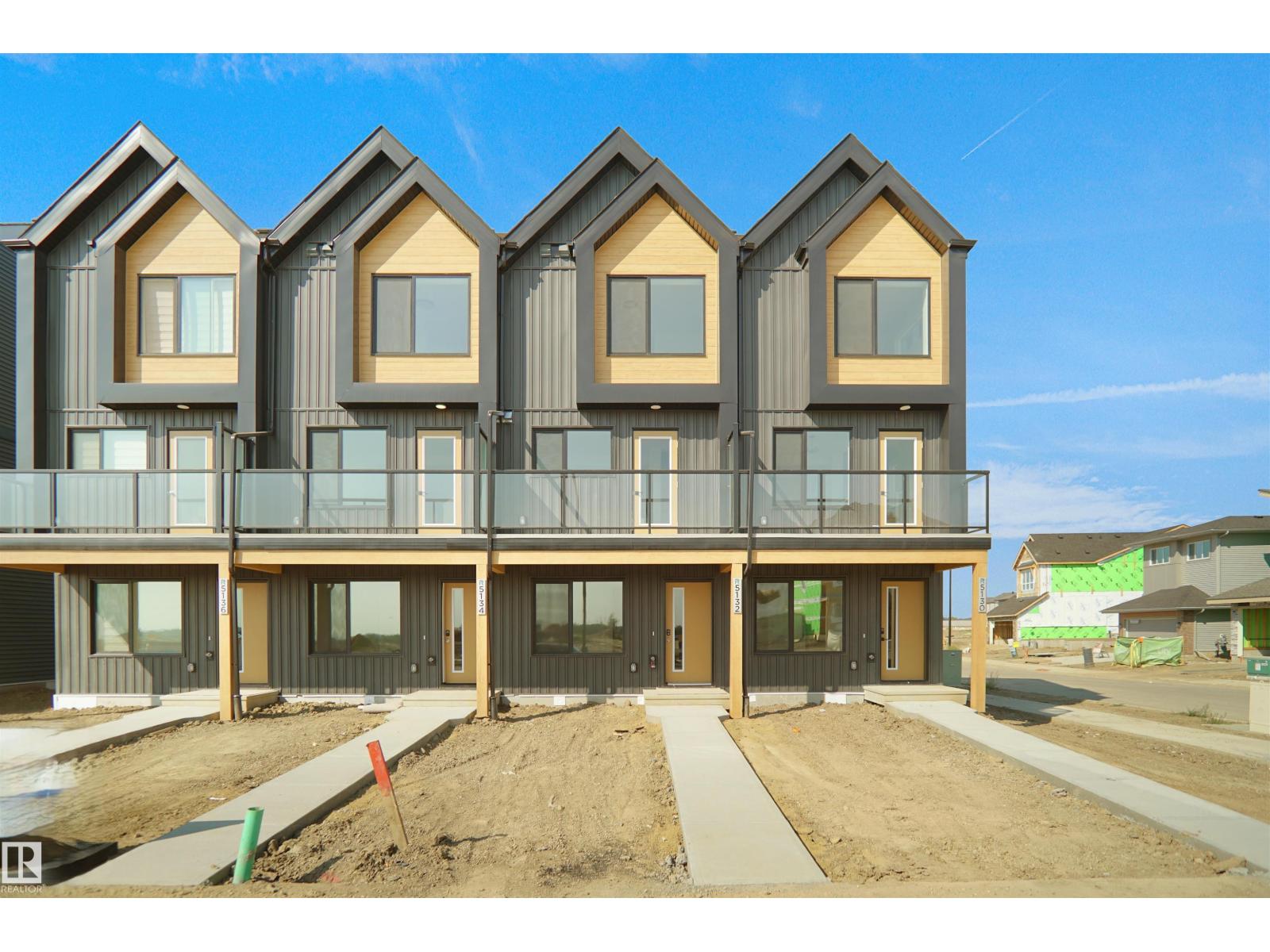 18720 18 Avenue NW, Edmonton, AB, T6M3A8