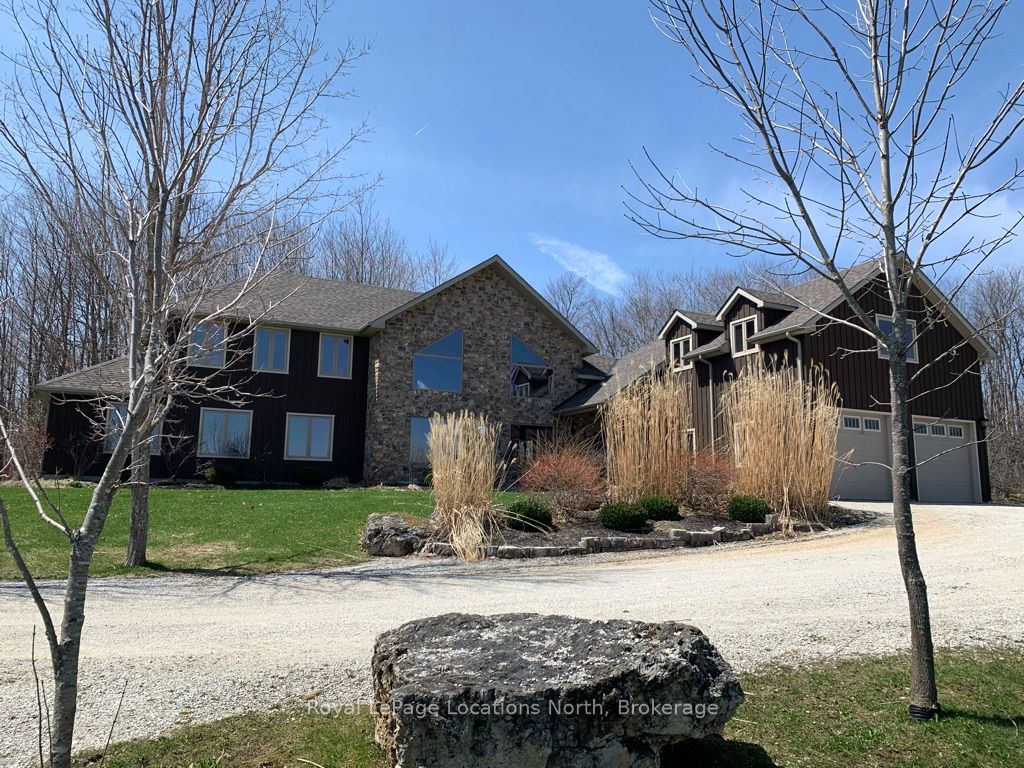 1416 County 124 Road, Clearview, ON, L0M 1H0