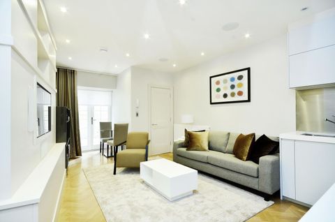 Marylebone Road, Regent's Park, London NW1