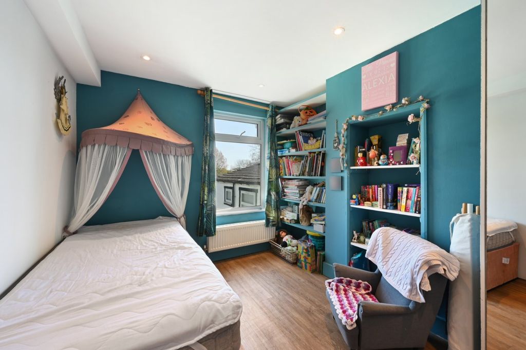 Additional image 7 of 4 bed terraced house for saleChurchfields Road, Beckenham BR3