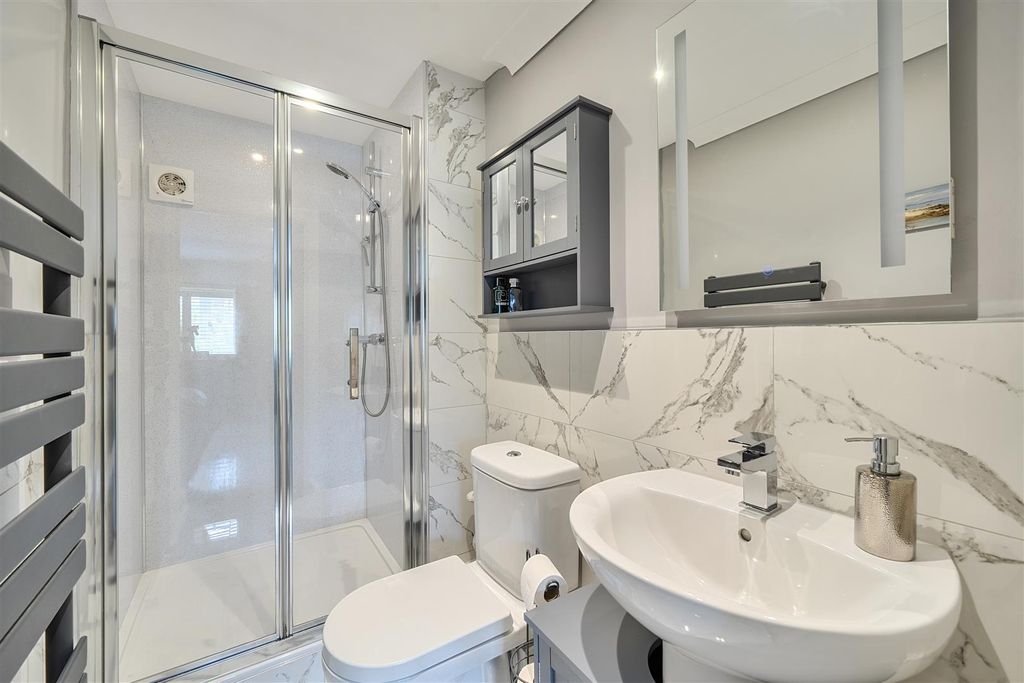 Additional image 8 of 4 bed semi-detached house for saleTunnel Road, Beaminster, Dorset DT8