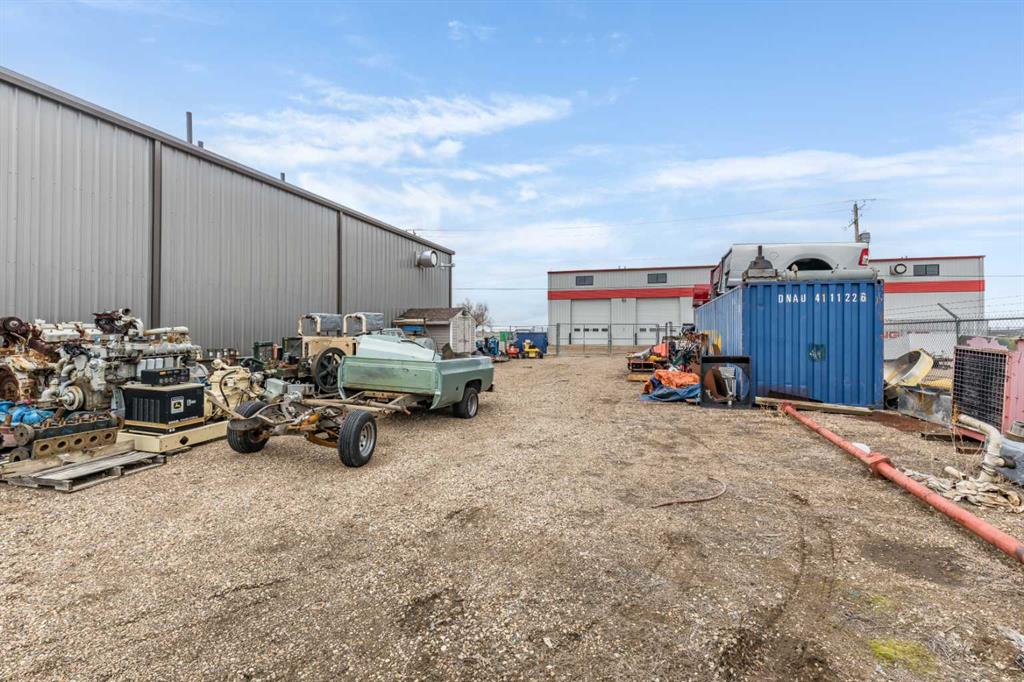 Additional image 6 of 81 Brier Estates Way NW, Medicine Hat, AB, T1C0B2