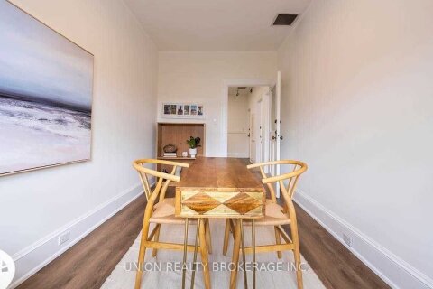 Additional image 7 of 4-2234 Queen Street E, Toronto, ON, M4E 1G2