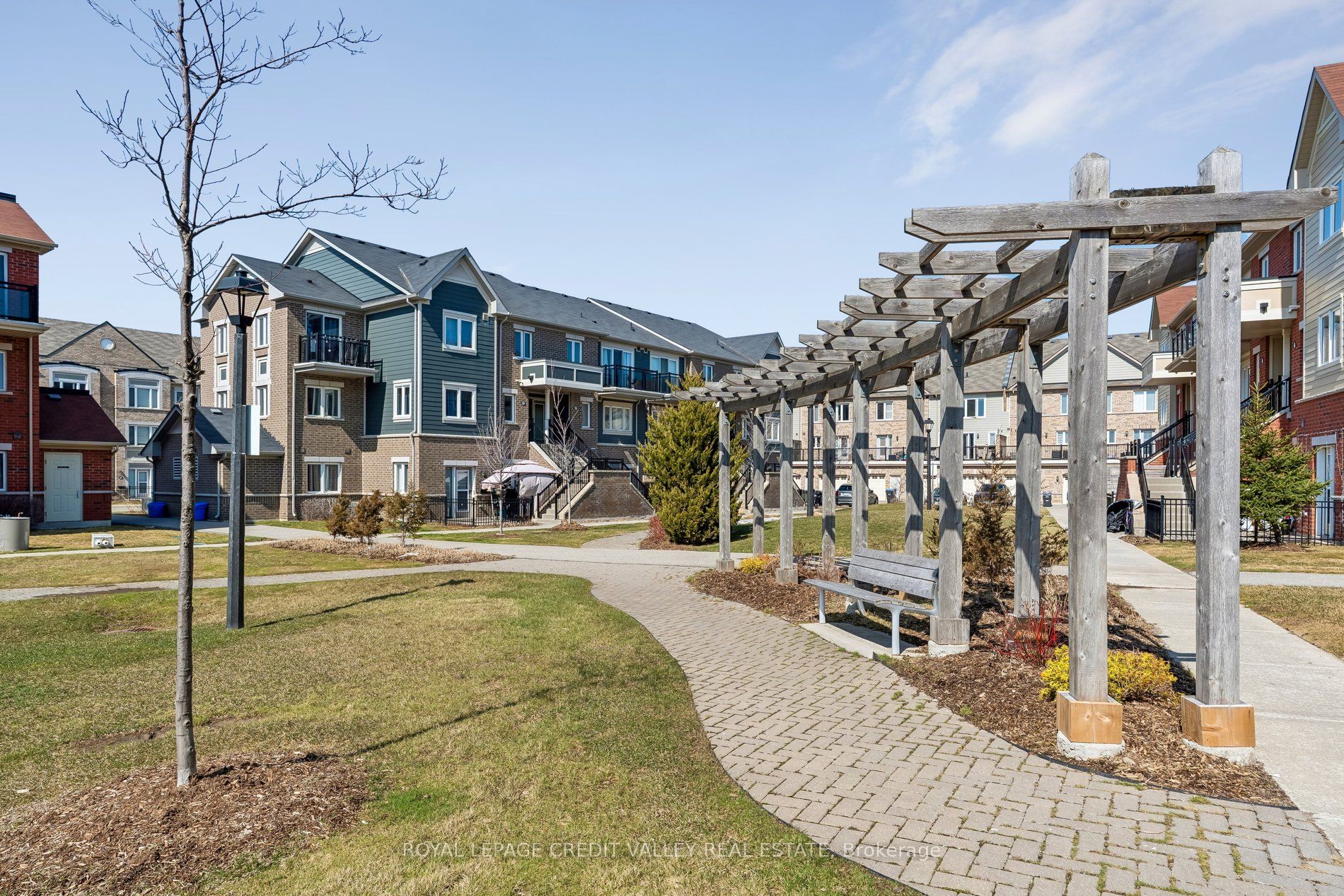 Additional image 3 of 266-250 Sunny Meadow Boulevard, Brampton, ON, L6R 3Y7