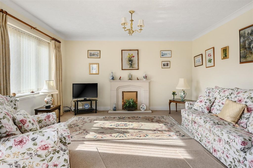 Additional image 2 of 5 bed detached house for saleHartfield Road, Bexhill-On-Sea TN39