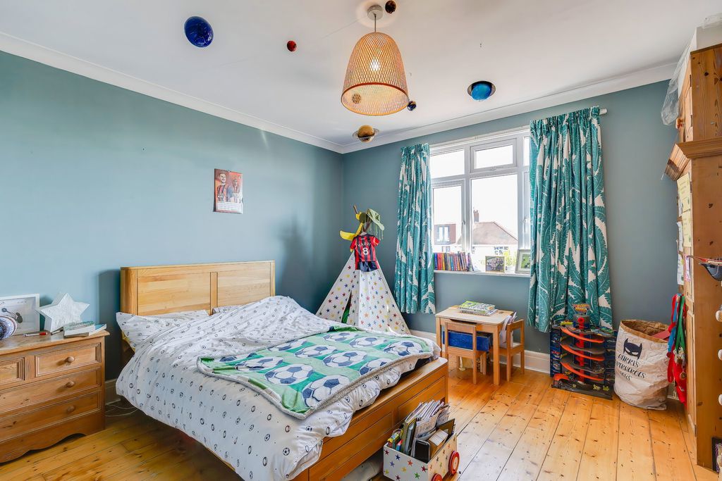 Additional image 22 of 3 bed detached house for saleEarls Court Road, Penylan, Cardiff CF23