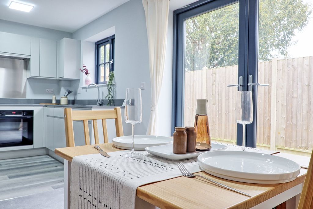 1 bed flat for saleCoxs Yard, Braintree CM7 photo 4