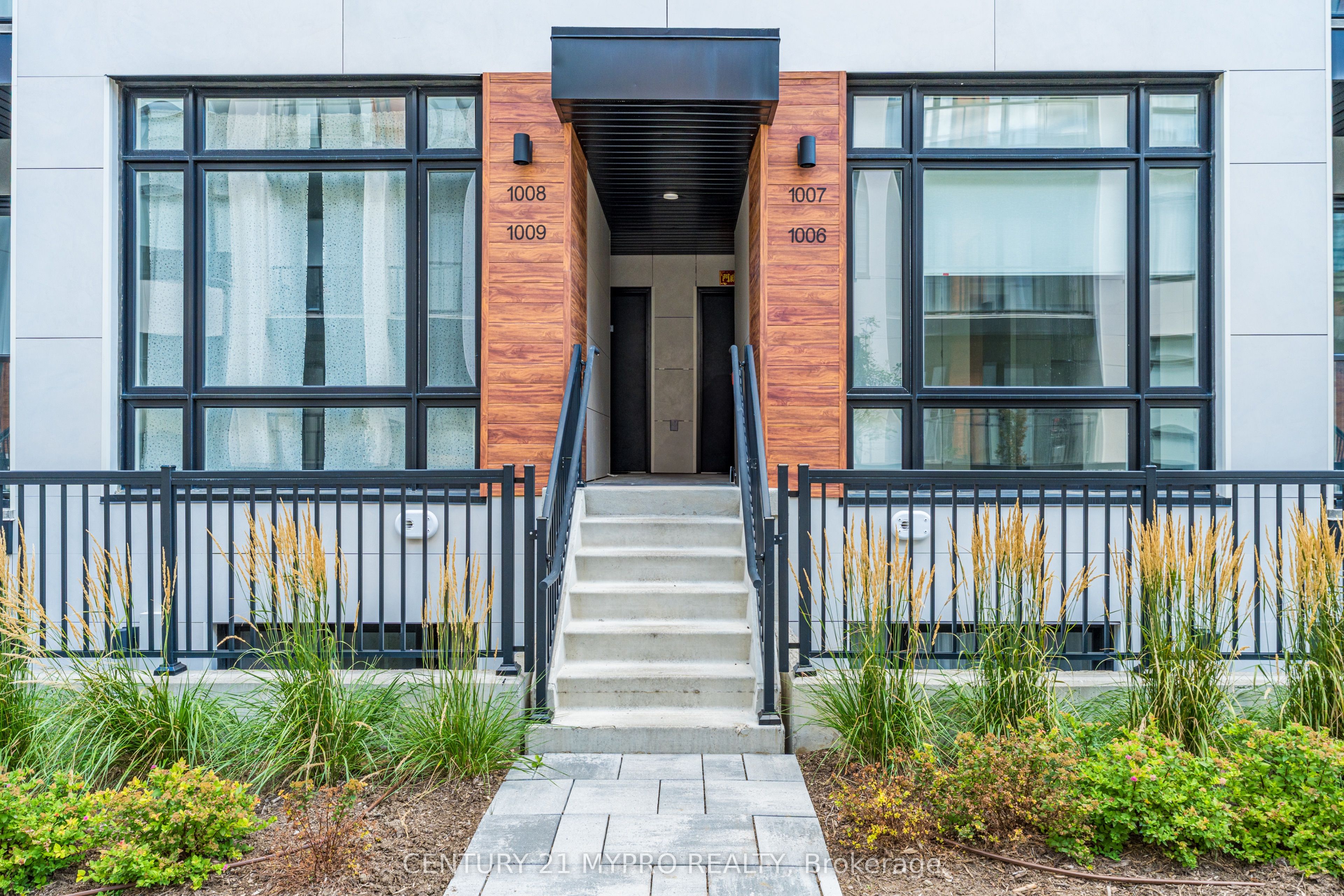 Additional image 3 of 1007-14 David Eyer Road, Richmond Hill, ON, L4S 0N4