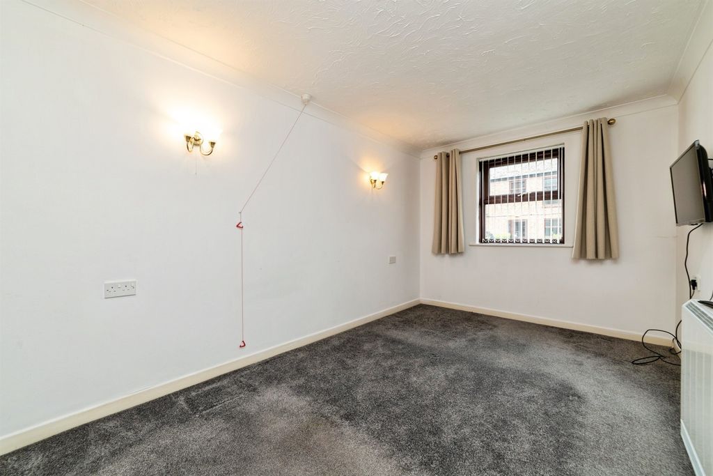 Additional image 6 of 1 bed flat for saleHigh Street, Baldock SG7