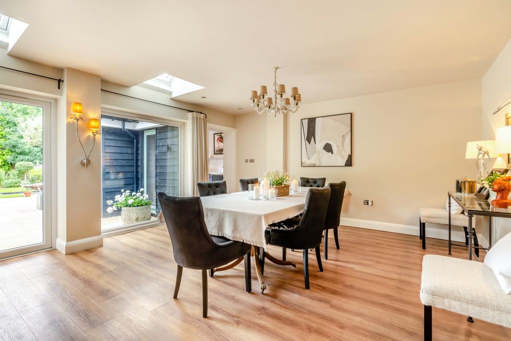 Additional image 15 of 5 bed detached house for saleWhite Lion Road, Amersham HP7
