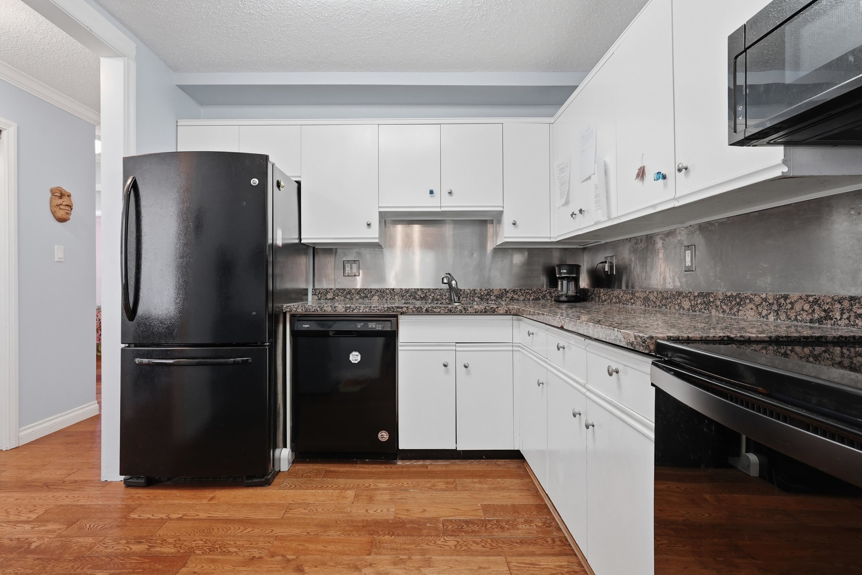Additional image 3 of 106-1830 Southmere Crescent E, Surrey, BC, V4A 9C2