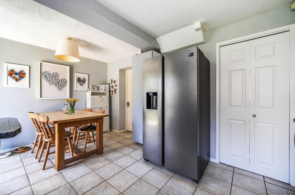 Additional image 18 of 3 bed link detached house for saleKnox Green, Binfield, Bracknell, Berkshire RG42