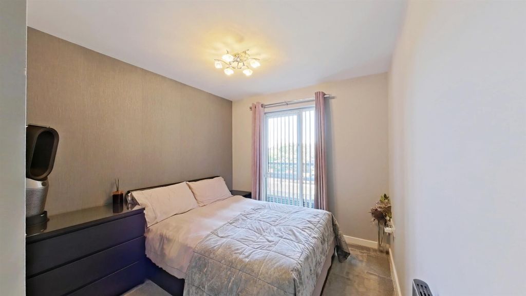 Additional image 7 of 2 bed flat for saleLittle Brights Road, Belvedere DA17