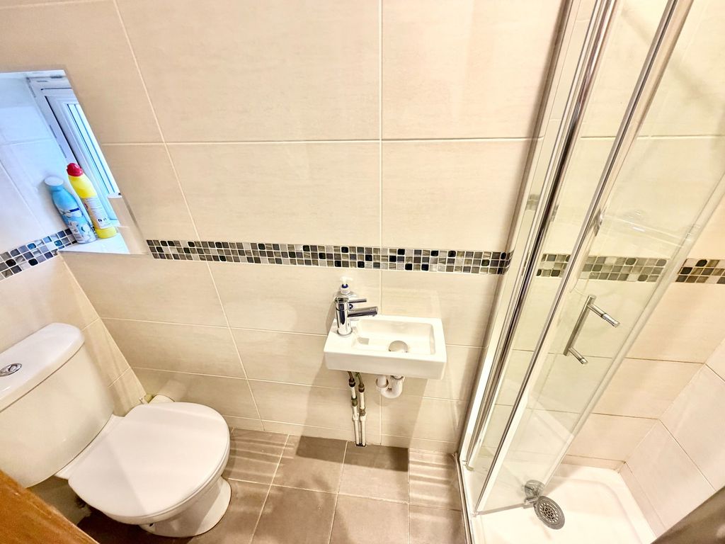 Additional image 9 of 4 bed semi-detached house for saleSt. Georges Avenue, Kingsbury, London NW9