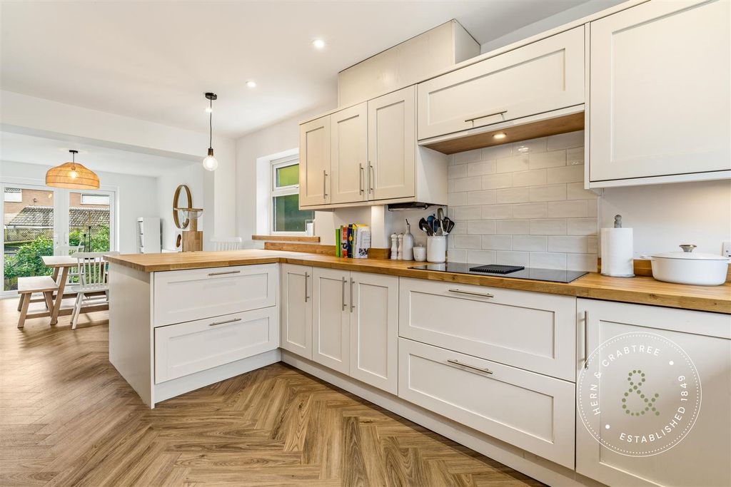 Additional image 3 of 3 bed detached house for saleHawfinch Close, Cardiff CF23