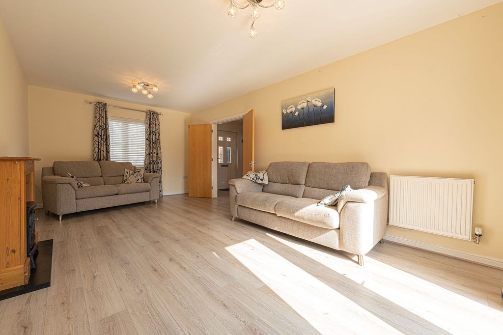 Additional image 14 of 4 bed detached house for saleMeadowland Close, Caerphilly CF83