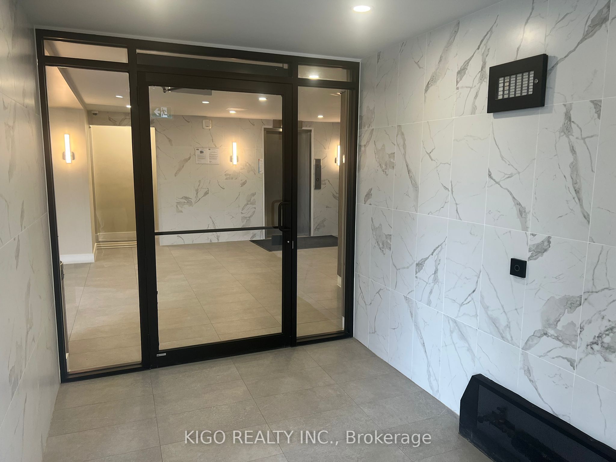 Additional image 6 of 210-915 Midland Avenue W, Toronto, ON, M1K 4G1