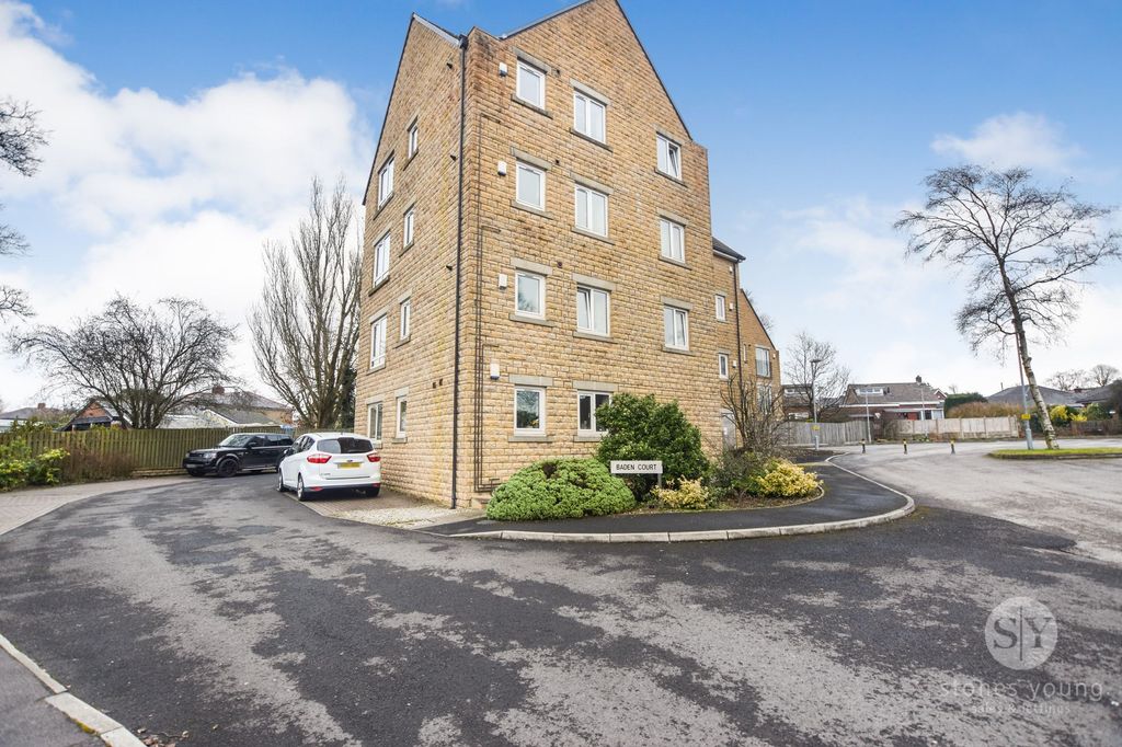 2 bed flat for saleBrownhill Road, Blackburn BB1