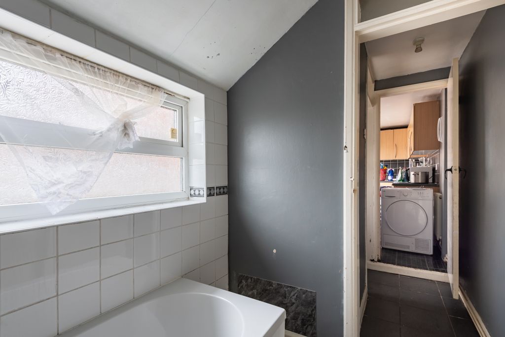 Additional image 13 of 3 bed terraced house for saleSilver Street, Barnetby DN38