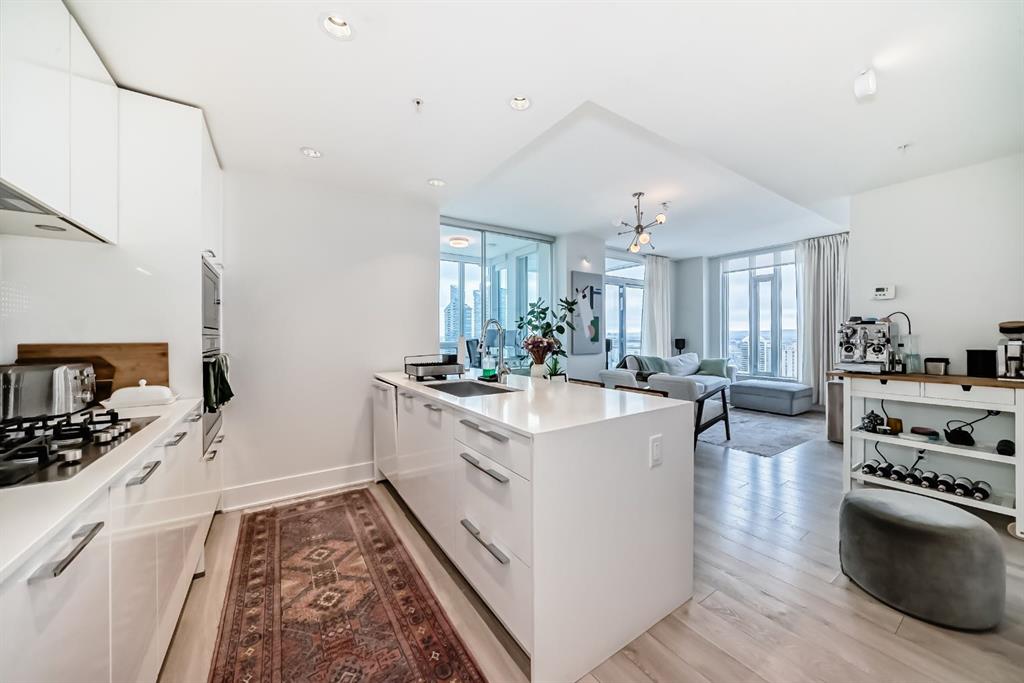 Additional image 5 of 2804-901 10 Avenue SW, Calgary, AB, T2R 0B5