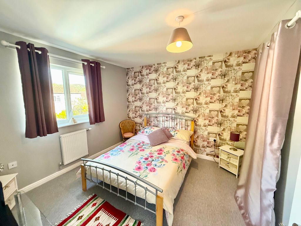 Additional image 13 of 2 bed semi-detached house for saleBakery Close, Commercial Road, Talywain, Pontypool NP4