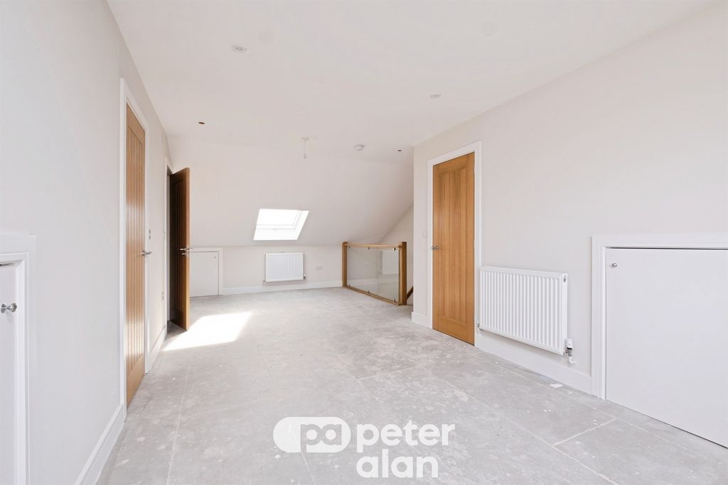 Additional image 14 of 4 bed detached house for saleFive Locks Road, Pontnewydd, Cwmbran NP44