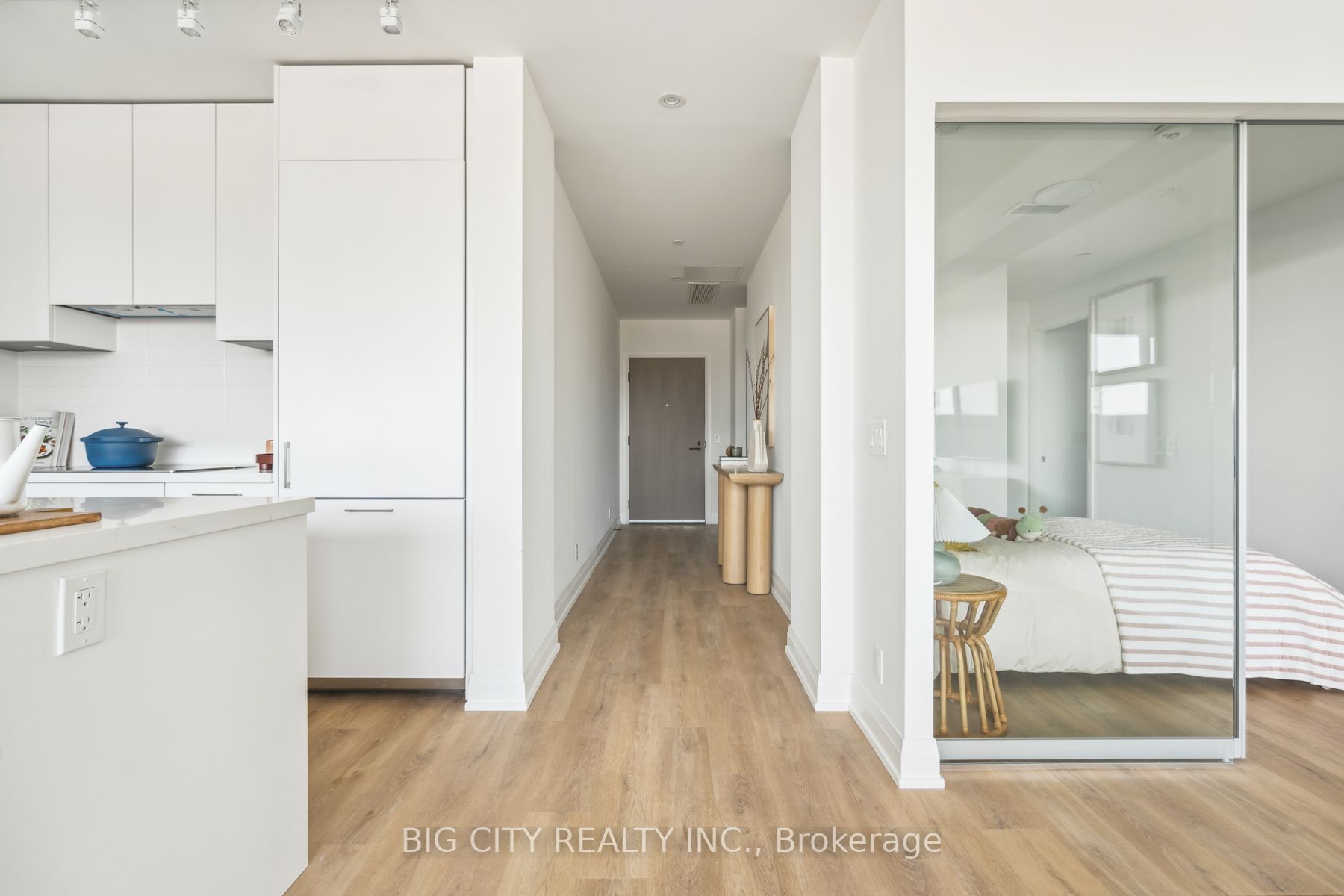 Additional image 6 of 214-36 Brentcliffe Road, Toronto, ON, M4G 0E1