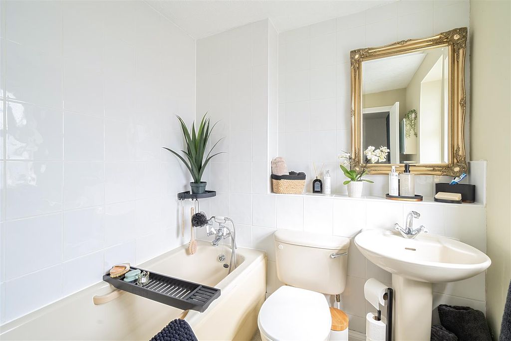 Additional image 12 of 4 bed detached house for saleWindy Ridge, Beaminster, Dorset DT8