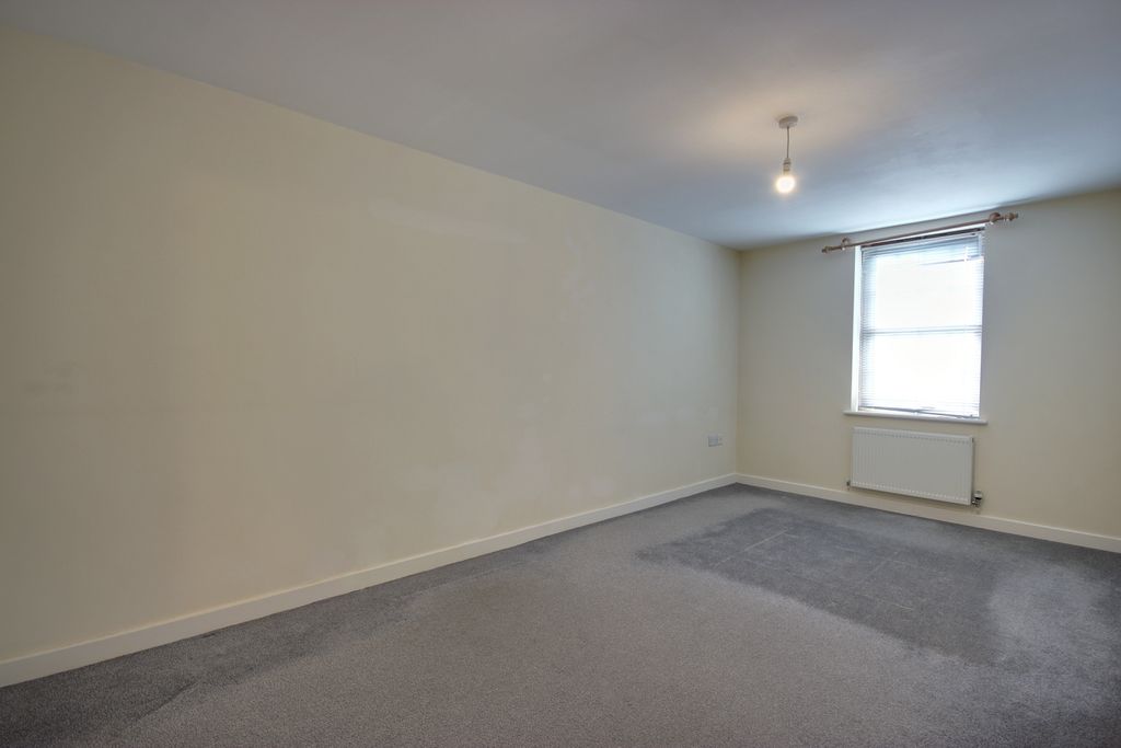 Additional image 4 of 2 bed flat for saleMill View Place, Mill View Road, Beverley HU17