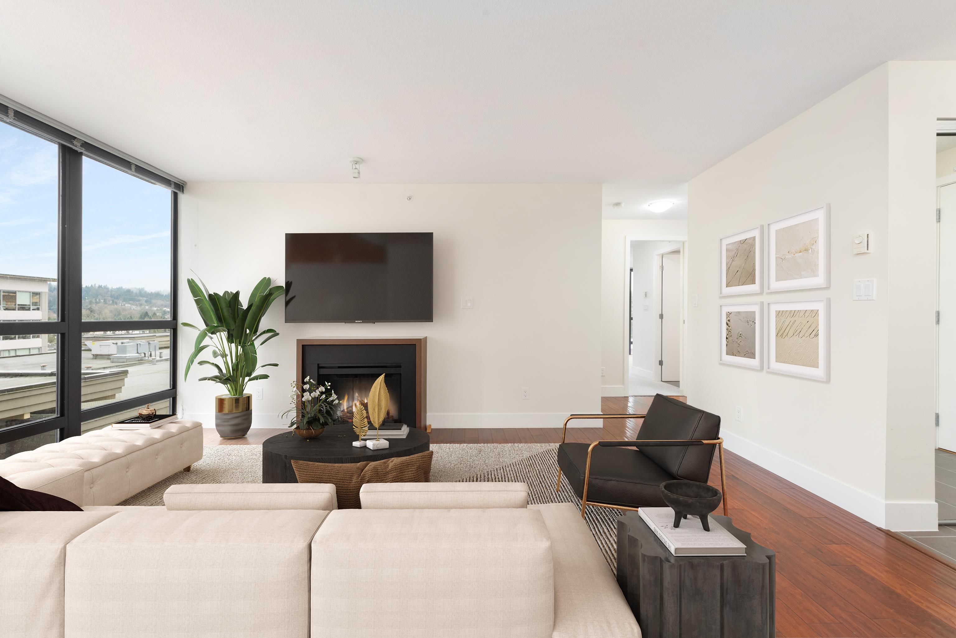 Additional image 4 of 705-2959 Glen Drive, Coquitlam, BC, V3B 0B8