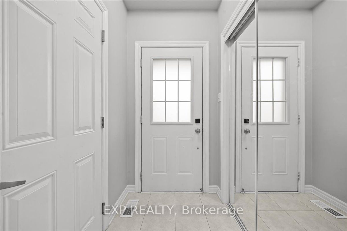 Additional image 3 of 104 Harmattan Avenue, Ottawa, ON, K2S 0E3