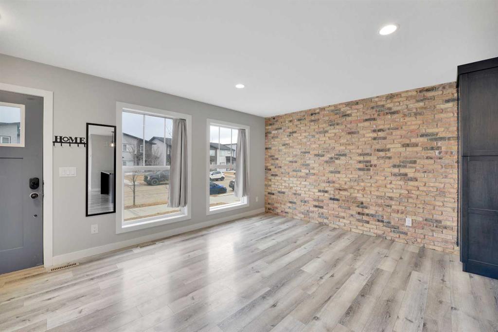 Additional image 5 of 15 Iron Gate Boulevard, Sylvan Lake, AB, T4S 0T6