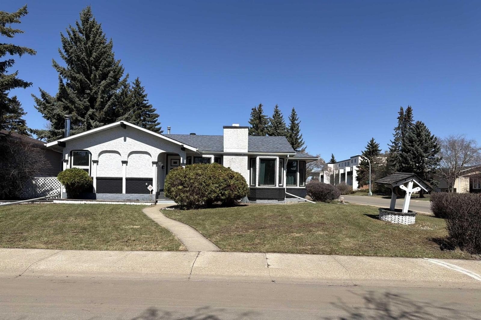 Additional image 7 of 17104 85 Avenue NW, Edmonton, AB, T5T0K8