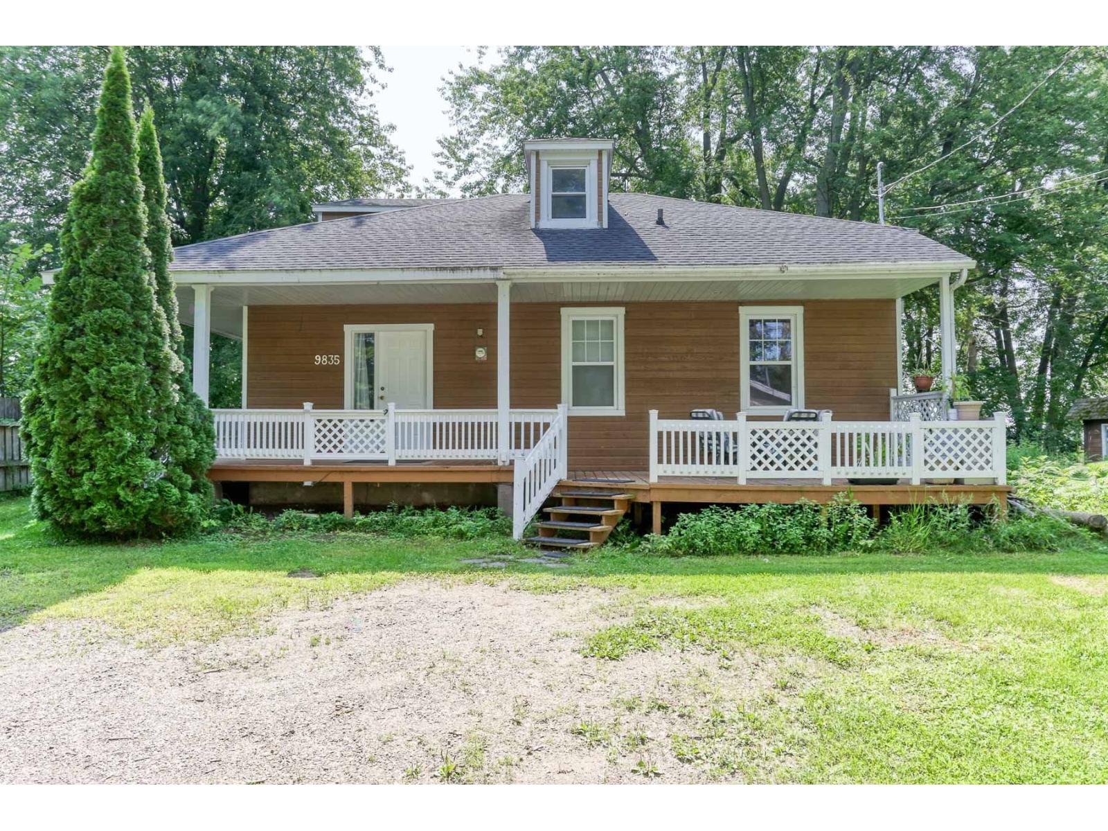 9835 Rue Notre-Dame O.