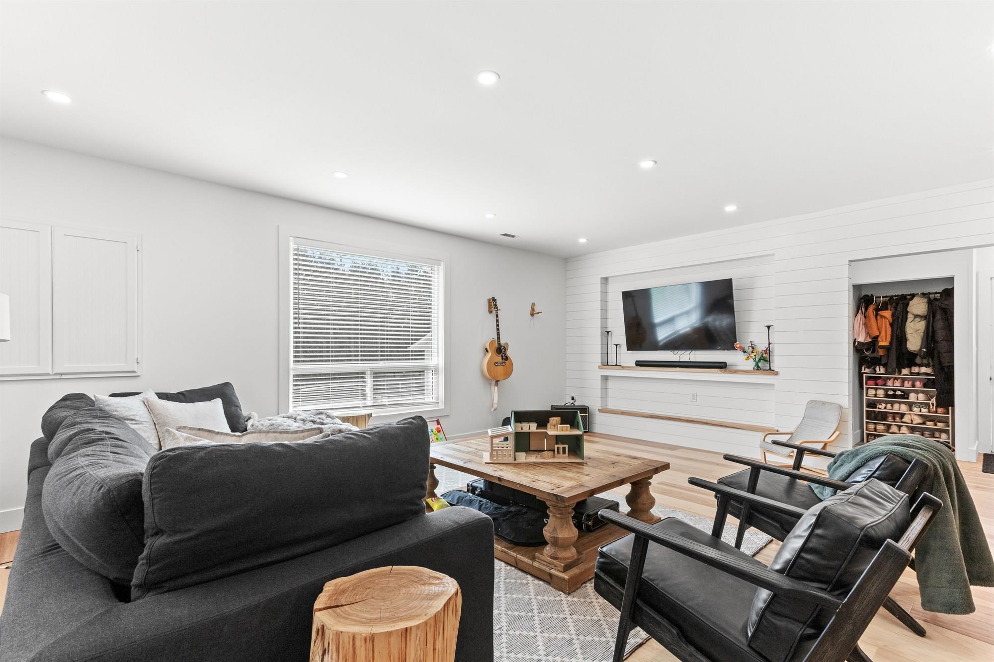 Additional image 6 of 7025 Hesslea Crescent, Abbotsford, BC, V4X 2C2