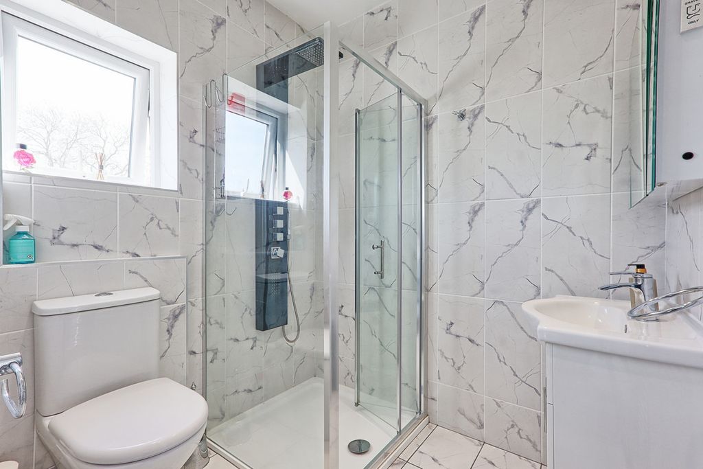 Additional image 14 of 7 bed detached house for saleErnest Road, Emerson Park RM11