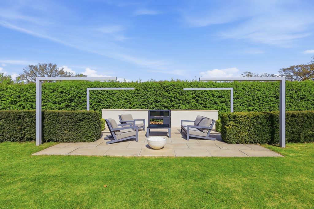 Additional image 22 of 4 bed detached house for saleCoxes Farm Road, Billericay CM11