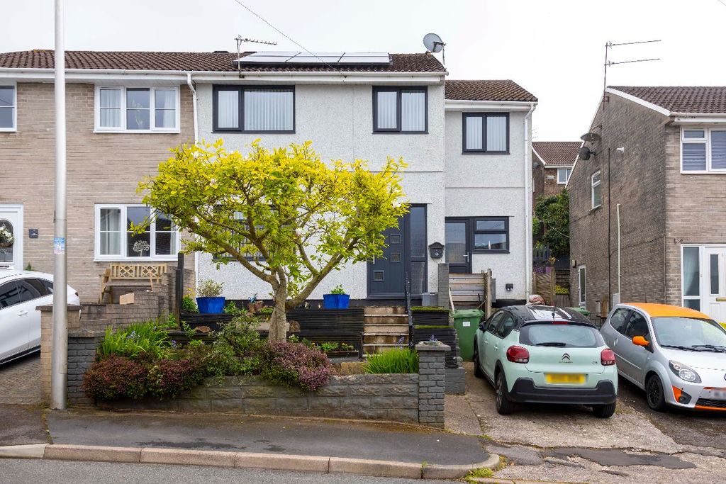 Additional image 41 of 4 bed semi-detached house for saleCynon View, Cilfynydd, Pontypridd CF37