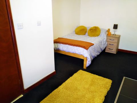 Thornbury Avenue, Southampton SO15