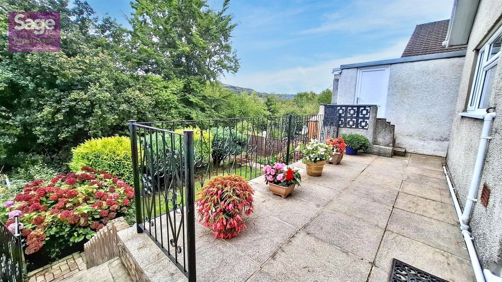 Additional image 7 of 3 bed semi-detached house for saleManor Park, Newbridge, Newport NP11