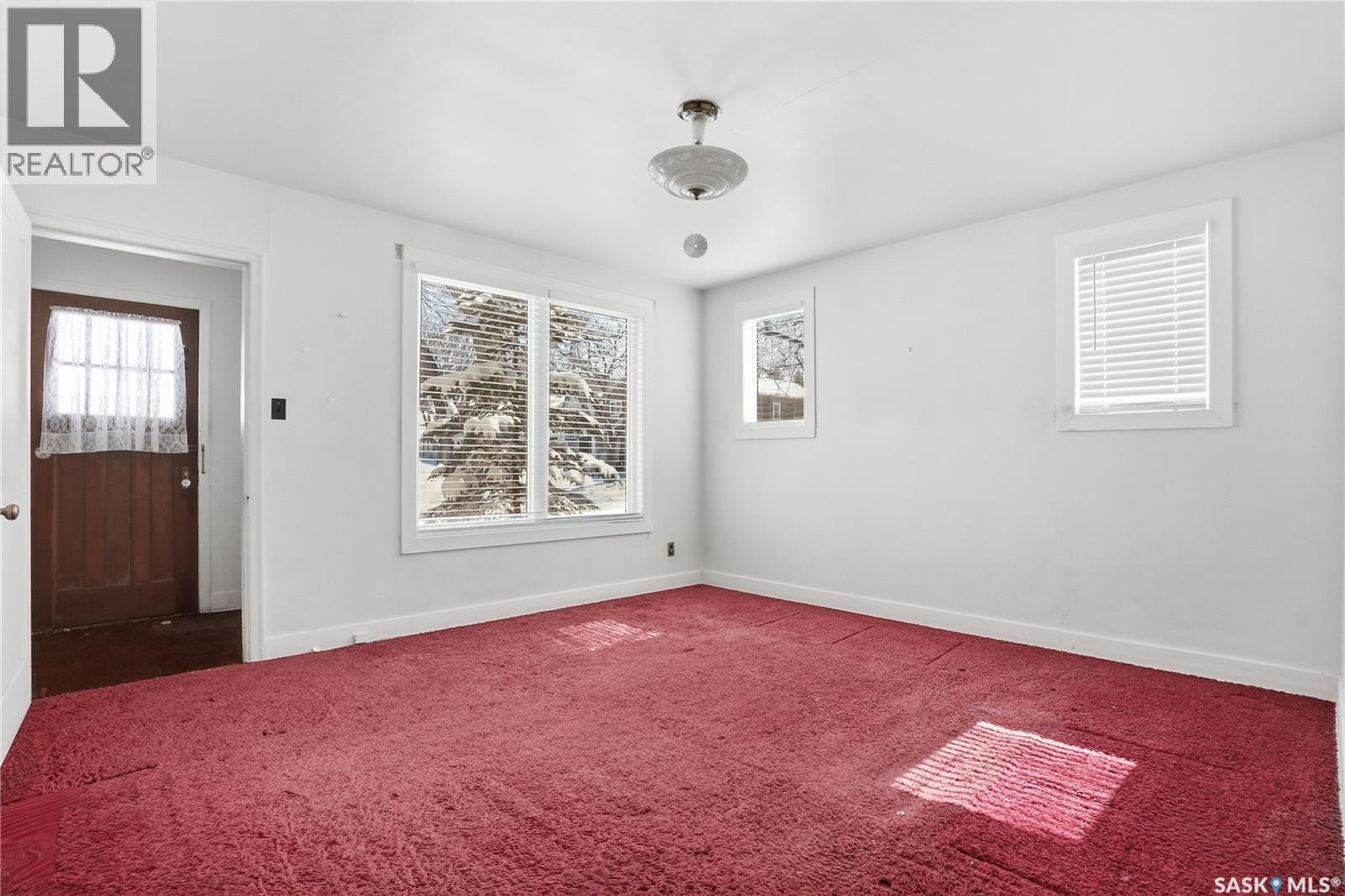 Additional image 4 of 320 Mckinnon Avenue S, Saskatoon, SK, S7N1J6