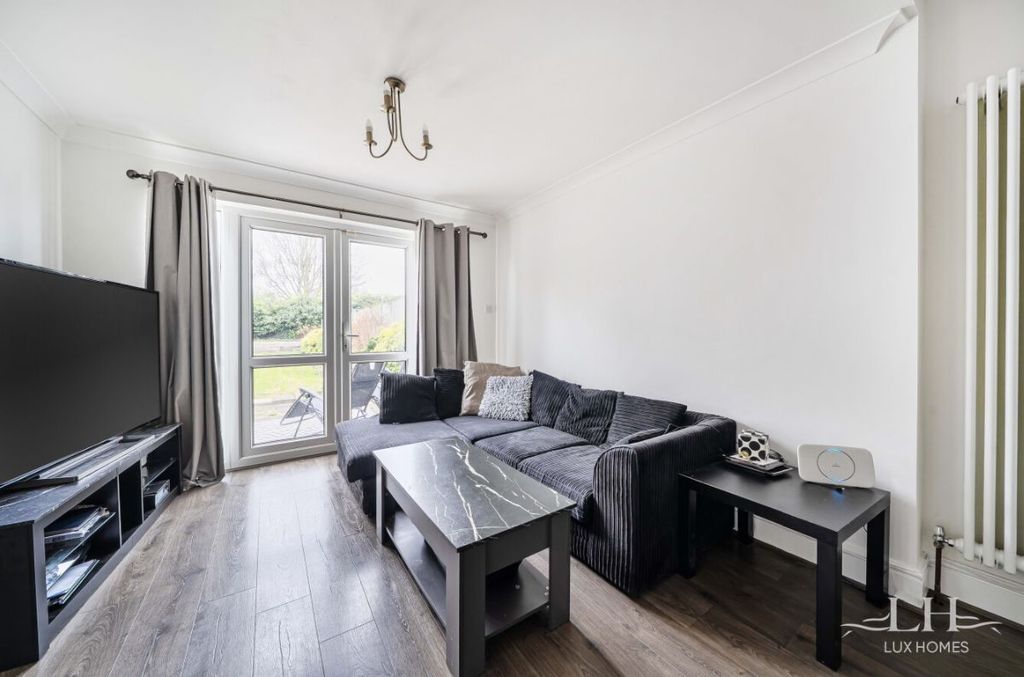 Additional image 8 of 5 bed end terrace house for saleRainsford Way, Hornchurch RM12