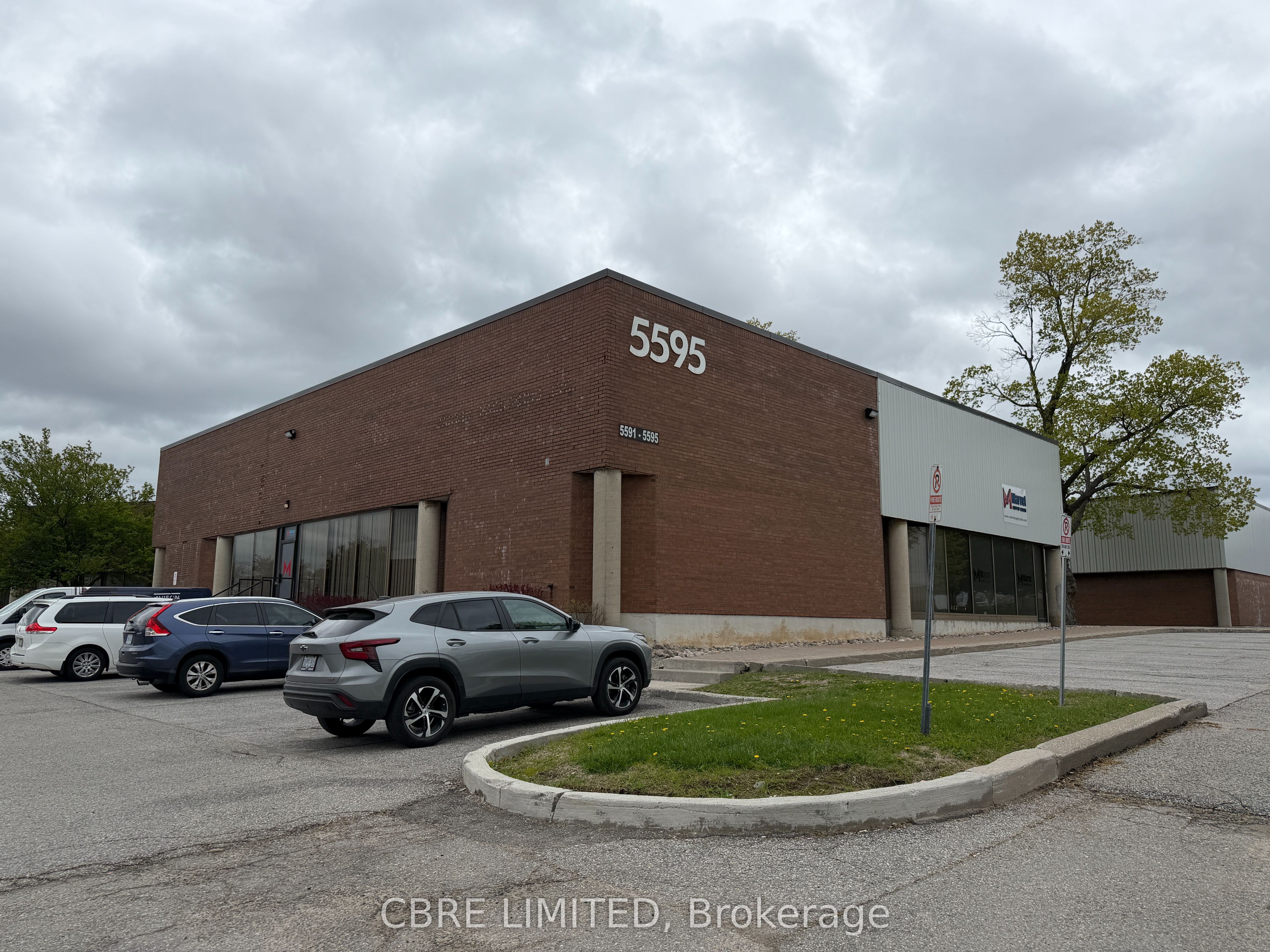 Unit 5-5595 Finch Avenue E, Toronto, ON, M1B 2T9