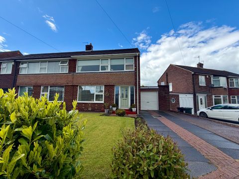Rayleigh Drive, Wideopen, Newcastle Upon Tyne, Tyne And Wear NE13