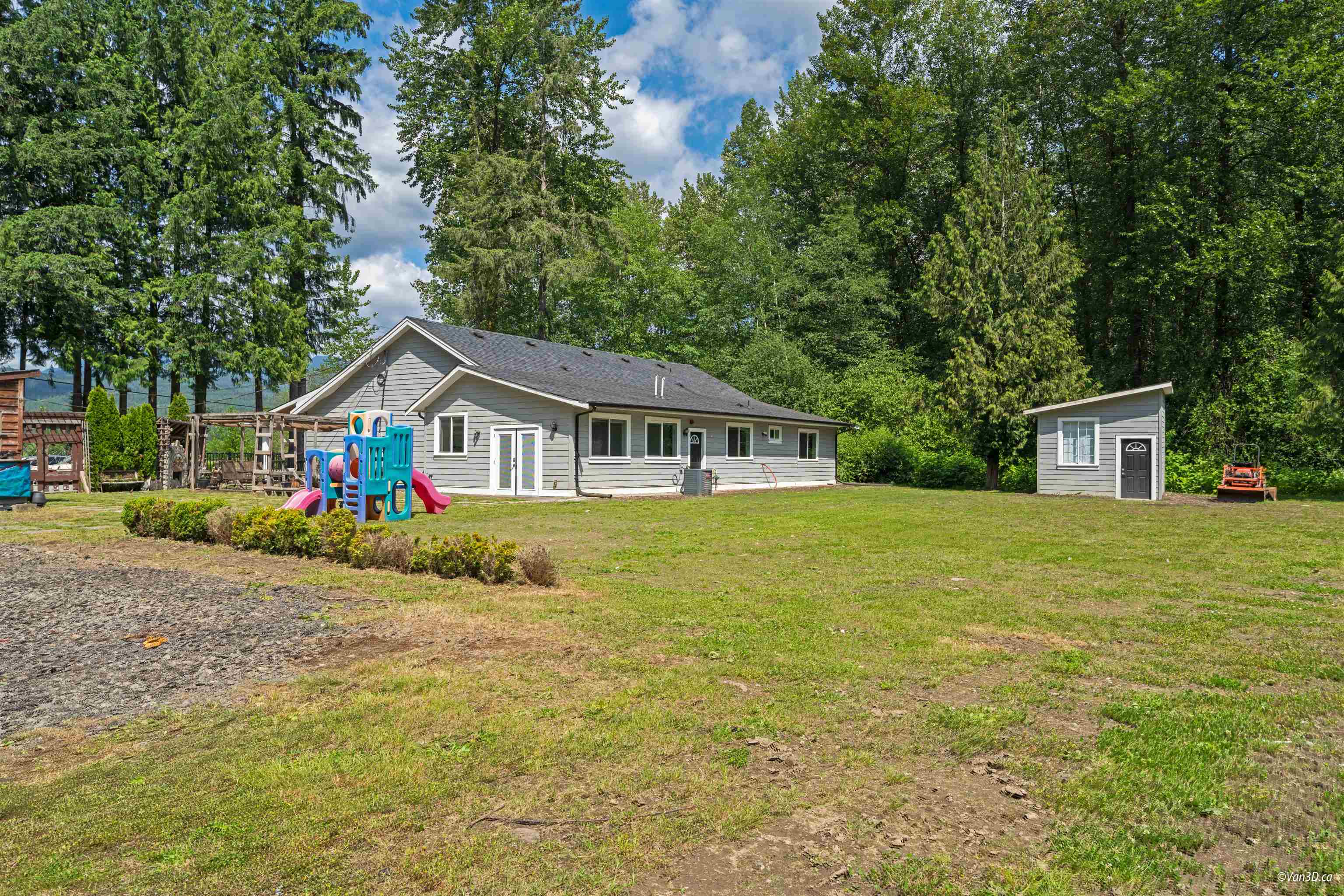 Additional image 4 of 22288 136 Avenue, Maple Ridge, BC, V4R 2P7
