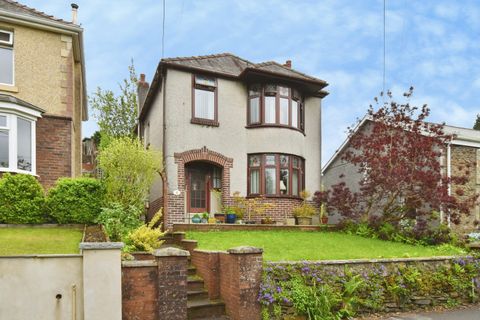 Ynys Y Mond Road, Glais, Swansea SA7