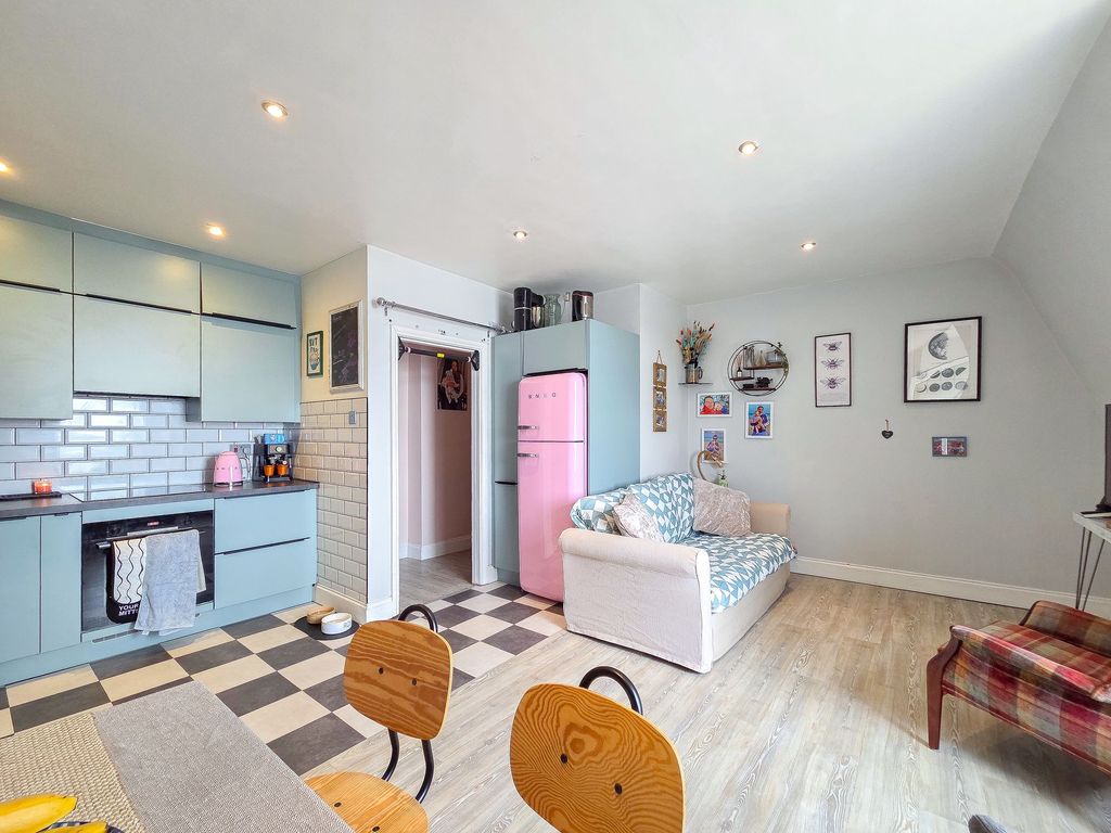 Additional image 5 of 2 bed flat for sale6 Silvertide, St Helier JE2