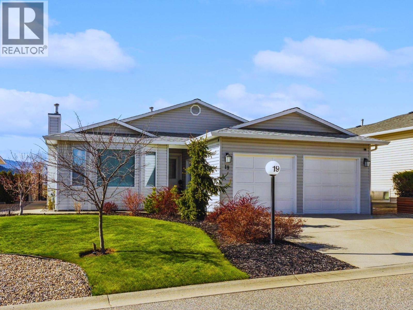 19-6400 Spencer Road, Kelowna, BC, V1X7T6
